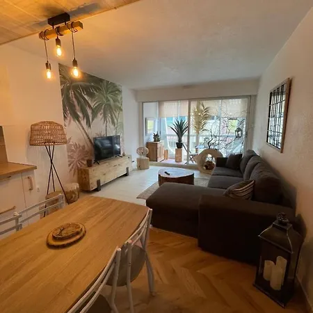 La Mediterranee Au Coeur Du Village 50 M De La Le Grau-du-Roi