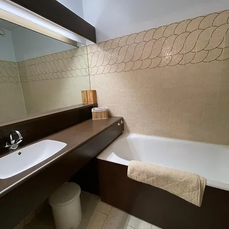 La Mediterranee Au Coeur Du Village 50 M De La Apartment