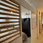 La Mediterranee 50 M Apartment