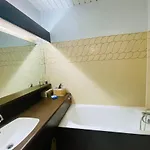 La Mediterranee 50 M Apartment