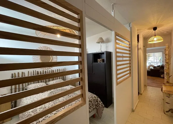 La Mediterranee Au Coeur Du Village 50 M De La Διαμέρισμα