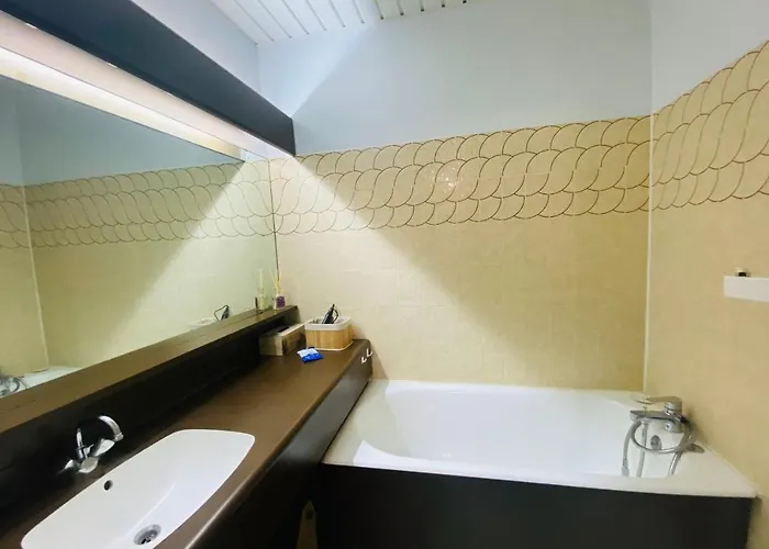 La Mediterranee Au Coeur Du Village 50 M De La Διαμέρισμα